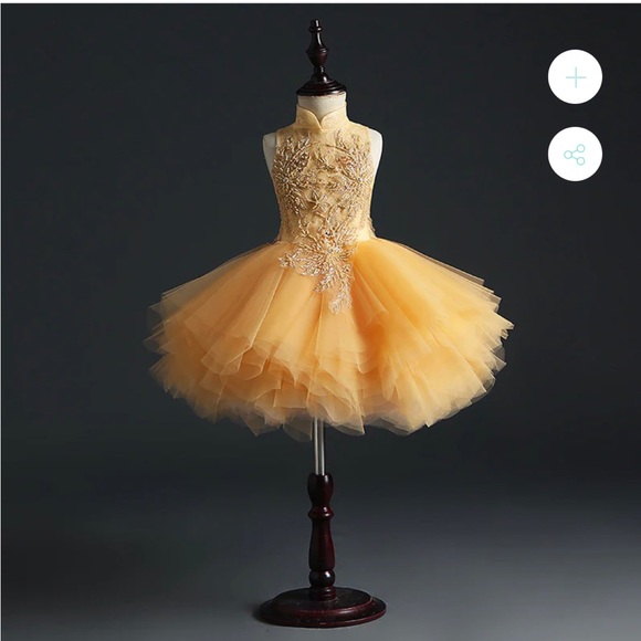 An elegant gold dress for girls in 7-8 sizes with a tail - Picture 2 of 4